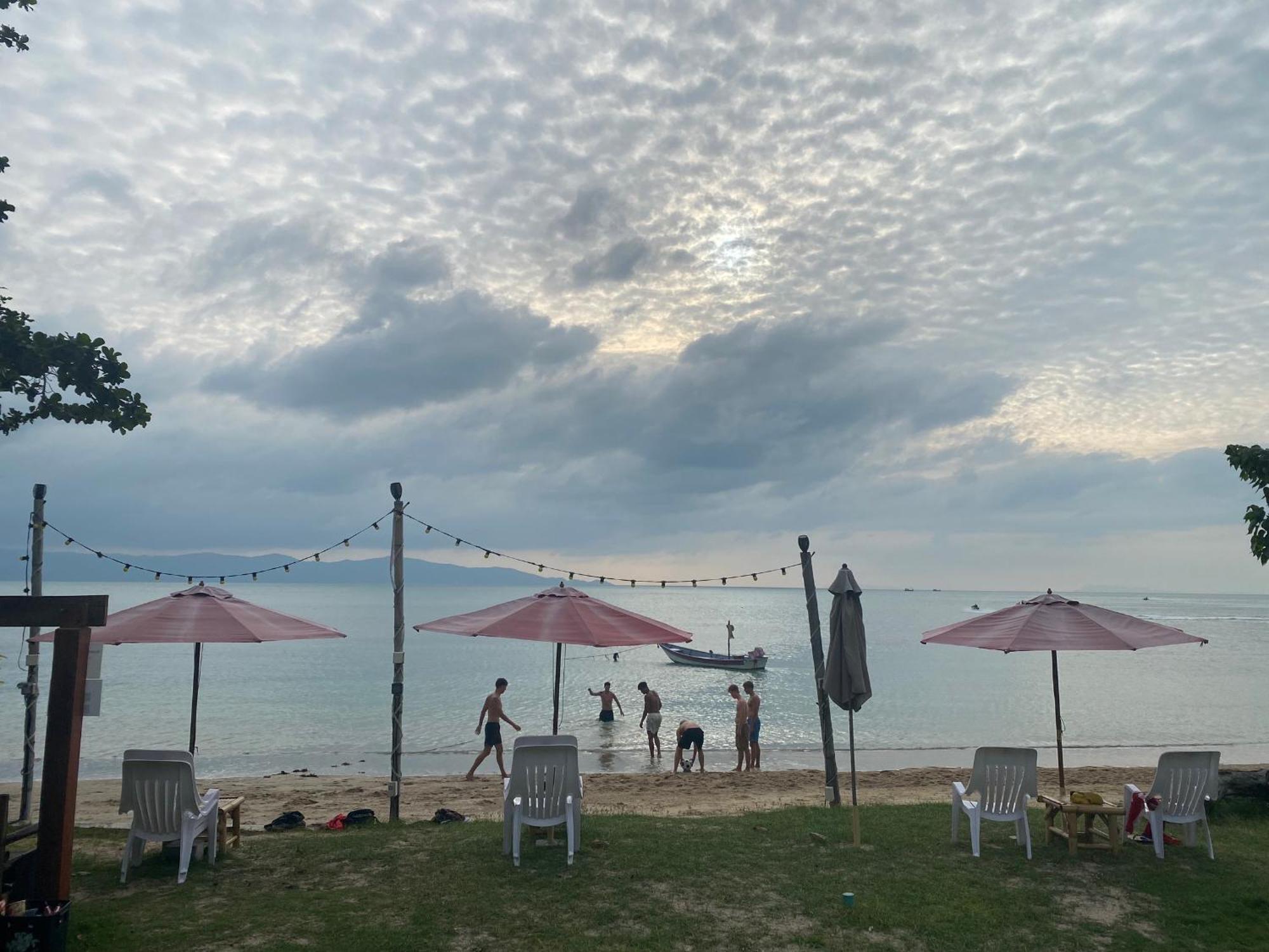 Rainbow Bungalow Haadrin Koh Phangan Haad Rin Bagian luar foto